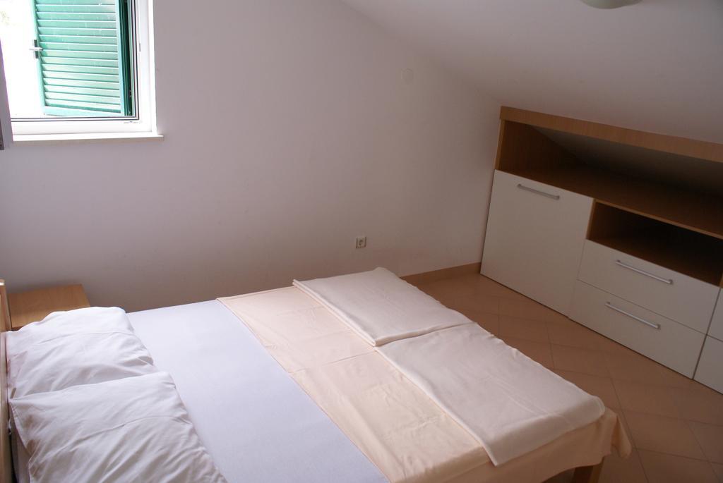 Apartments Andrea Stara Novalja Szoba fotó